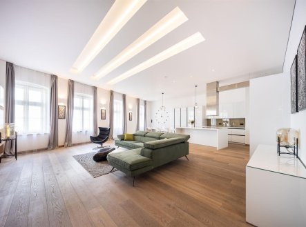 Pronájem bytu, 3+kk, 181 m²
