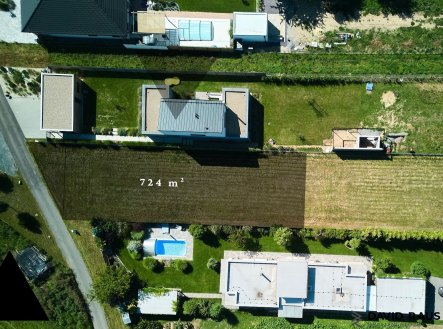 Prodej pozemku pro bydlení, 724 m²