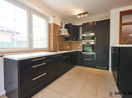Pronájem domu/vily, 160 m²