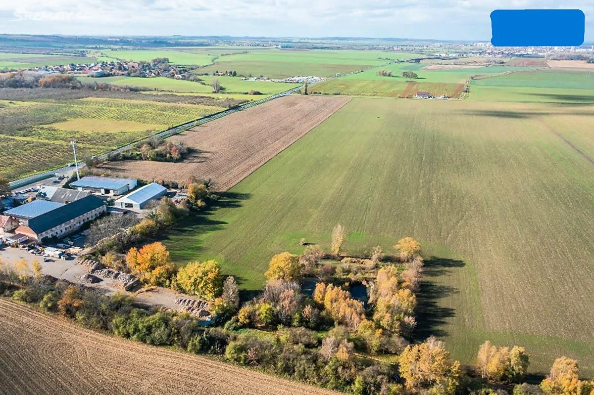 Prodej komerčního pozemku 25 000 m²