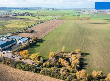 Prodej pozemku pro komerční výstavbu, 25 000 m²