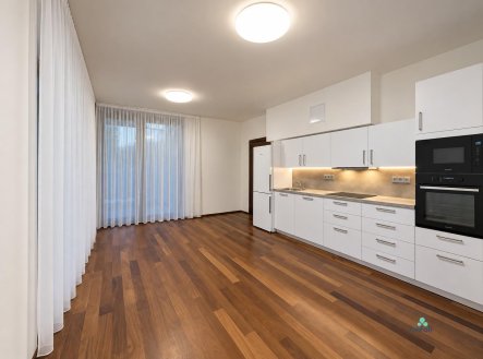 Pronájem bytu, 2+kk, 80 m²