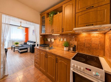 Pronájem bytu, 2+kk, 43 m²
