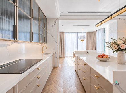 Pronájem bytu, 5+kk, 230 m²