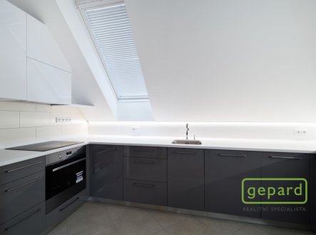 Pronájem bytu, 2+kk, 71 m²