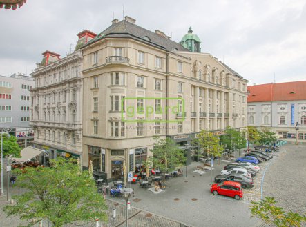 Pronájem kanceláře, 63 m²