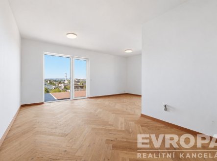 Prodej bytu, 3+kk, 77 m²