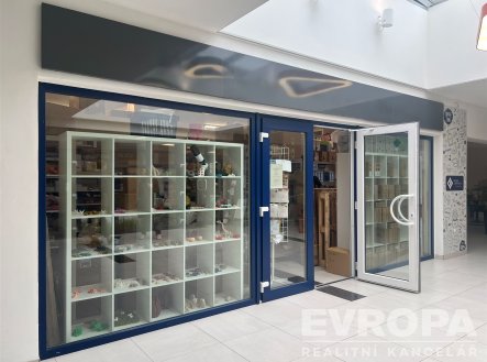 Pronájem obchodní prostory, 29 m²