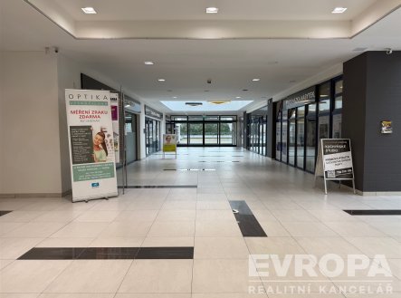 Pronájem obchodní prostory, 29 m²