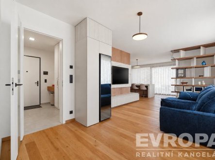Pronájem bytu, 2+kk, 88 m²