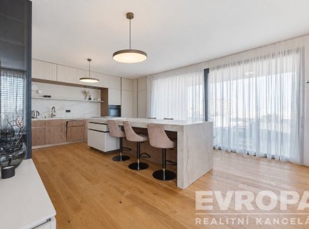 Pronájem bytu, 2+kk, 88 m²