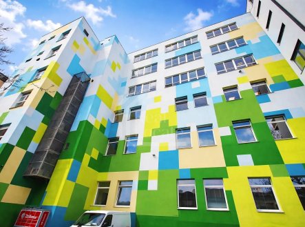 Pronájem kanceláře, 368 m²