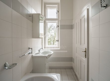 Pronájem bytu, 2+kk, 81 m²