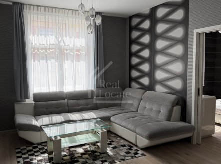 Pronájem bytu, 3+1, 95 m²