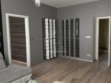 Pronájem bytu, 3+1, 95 m²