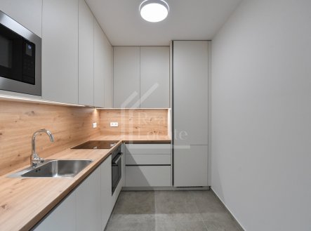 Prodej bytu, 2+kk, 60 m²