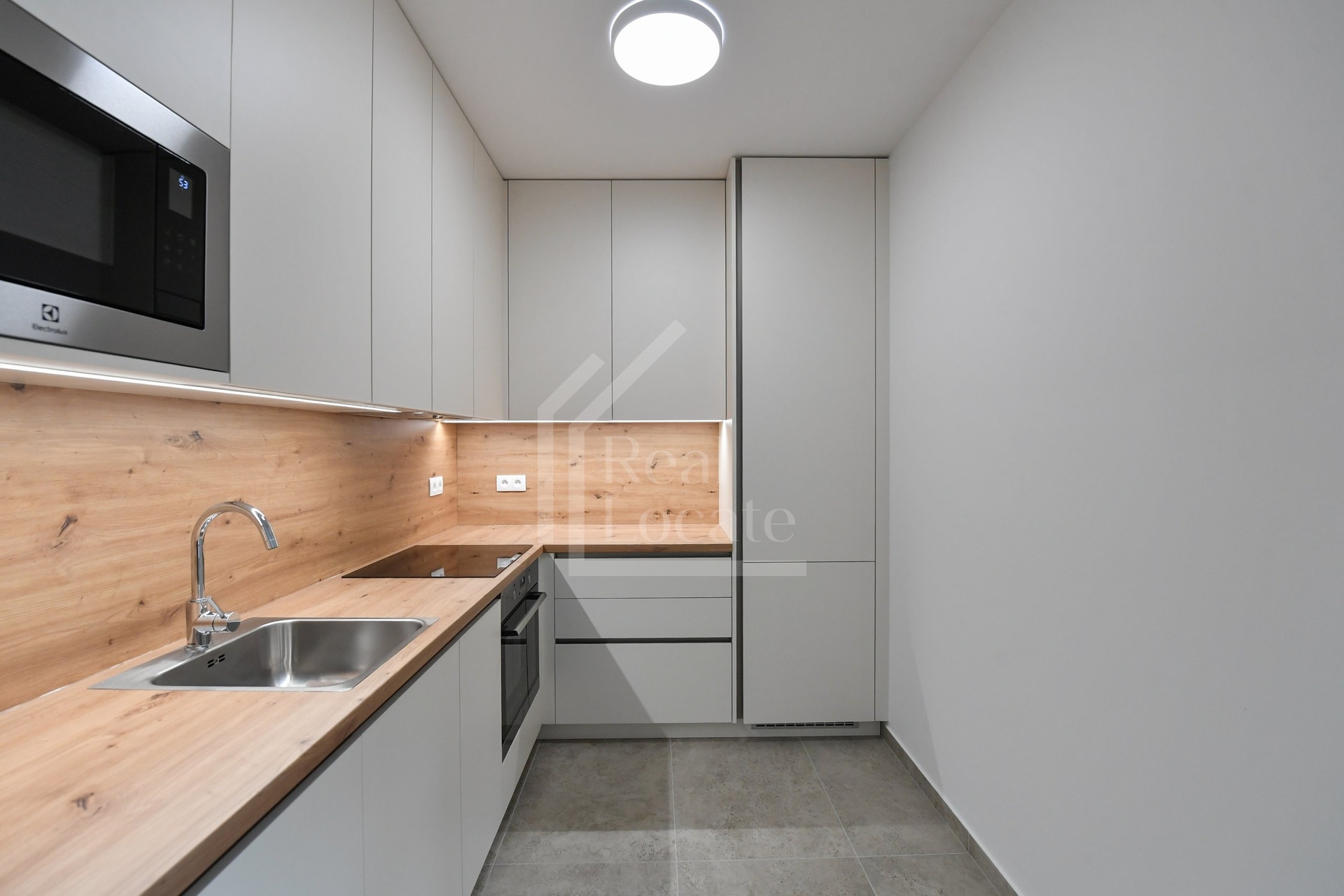 Krásný byt 2+kk po rekonstrukci, 60 m² + balkon, Praha 5 – Košíře
