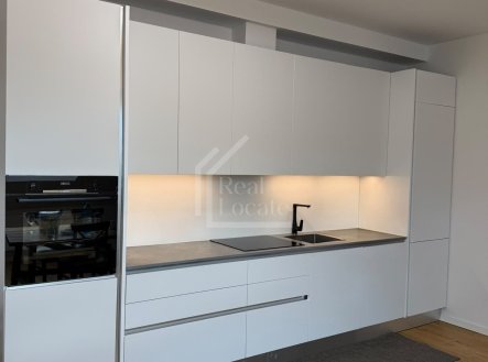 Pronájem bytu, 3+kk, 124 m²