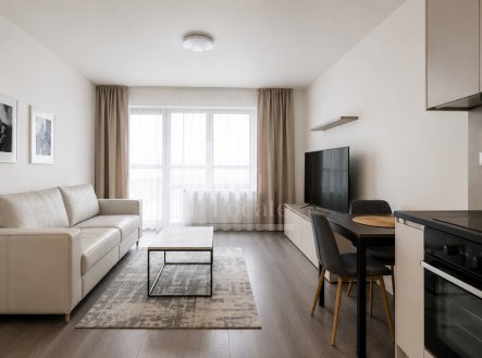 Pronájem bytu, 1+kk, 32 m²