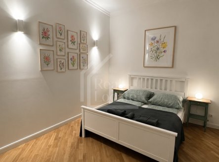 Pronájem bytu, 3+kk, 75 m²