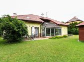 Pronájem domu/vily, 310 m²