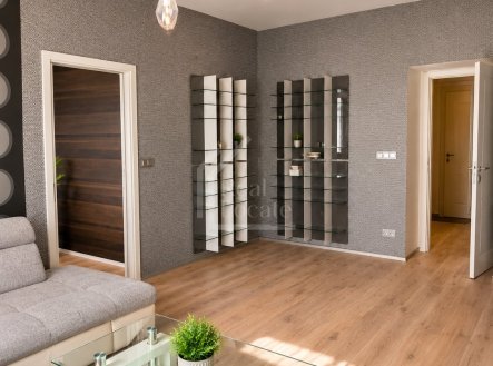 Pronájem bytu, 3+1, 95 m²