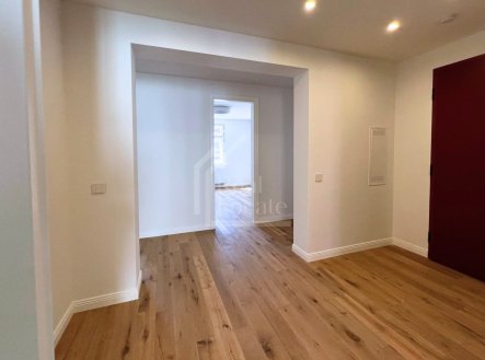 Pronájem bytu, 4+kk, 125 m²