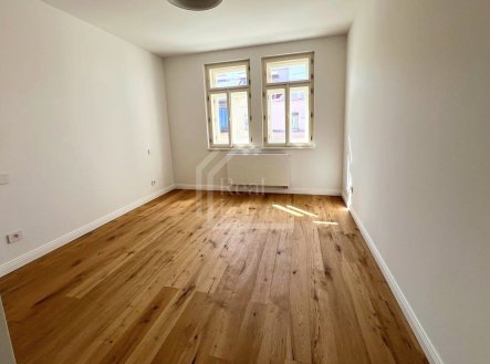 Pronájem bytu, 4+kk, 125 m²