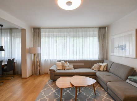 Pronájem bytu, 3+kk, 87 m²
