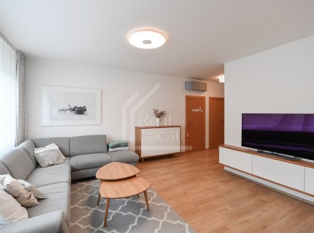 Pronájem bytu, 3+kk, 87 m²