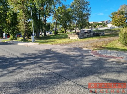 Prodej pozemku pro komerční výstavbu, 3 102 m²