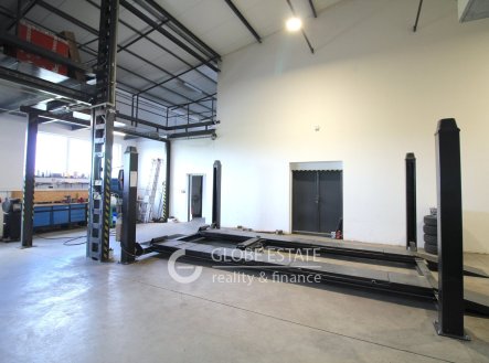 Pronájem komerčního objektu, výroba, 1 000 m²