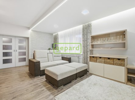 Prodej bytu, 3+1, 128 m²