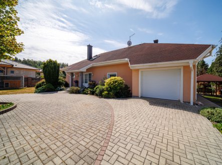 Prodej domu/vily, 300 m²