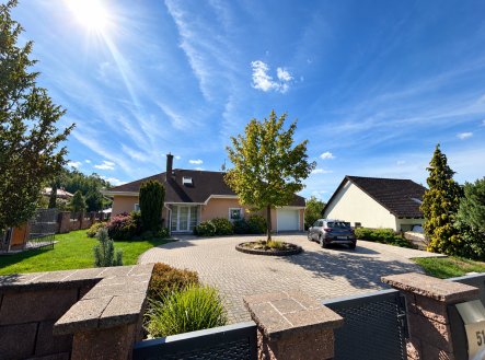 Prodej domu/vily, 300 m²