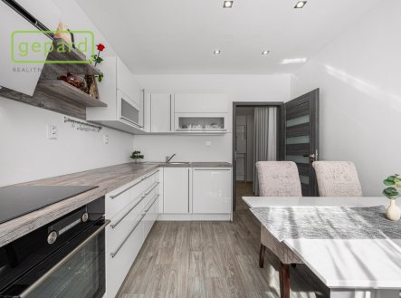 Prodej bytu, 2+1, 66 m²
