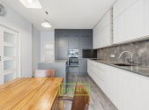 Prodej bytu, 3+1, 128 m²