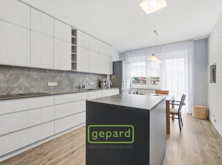 Prodej bytu, 3+1, 128 m²