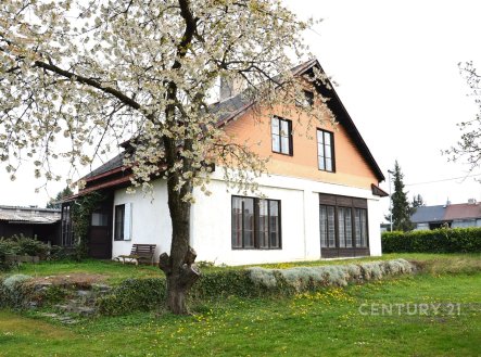 Prodej domu/vily, 317 m²