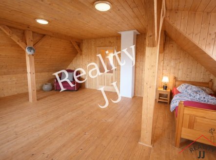 Pronájem domu/vily, 219 m²