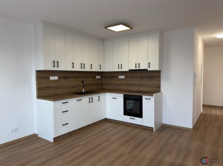 Pronájem bytu, 3+kk, 80 m²