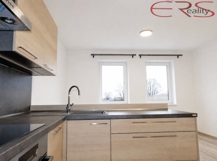 Pronájem bytu, 3+kk, 72 m²