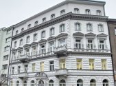 Pronájem kanceláře, 234 m²