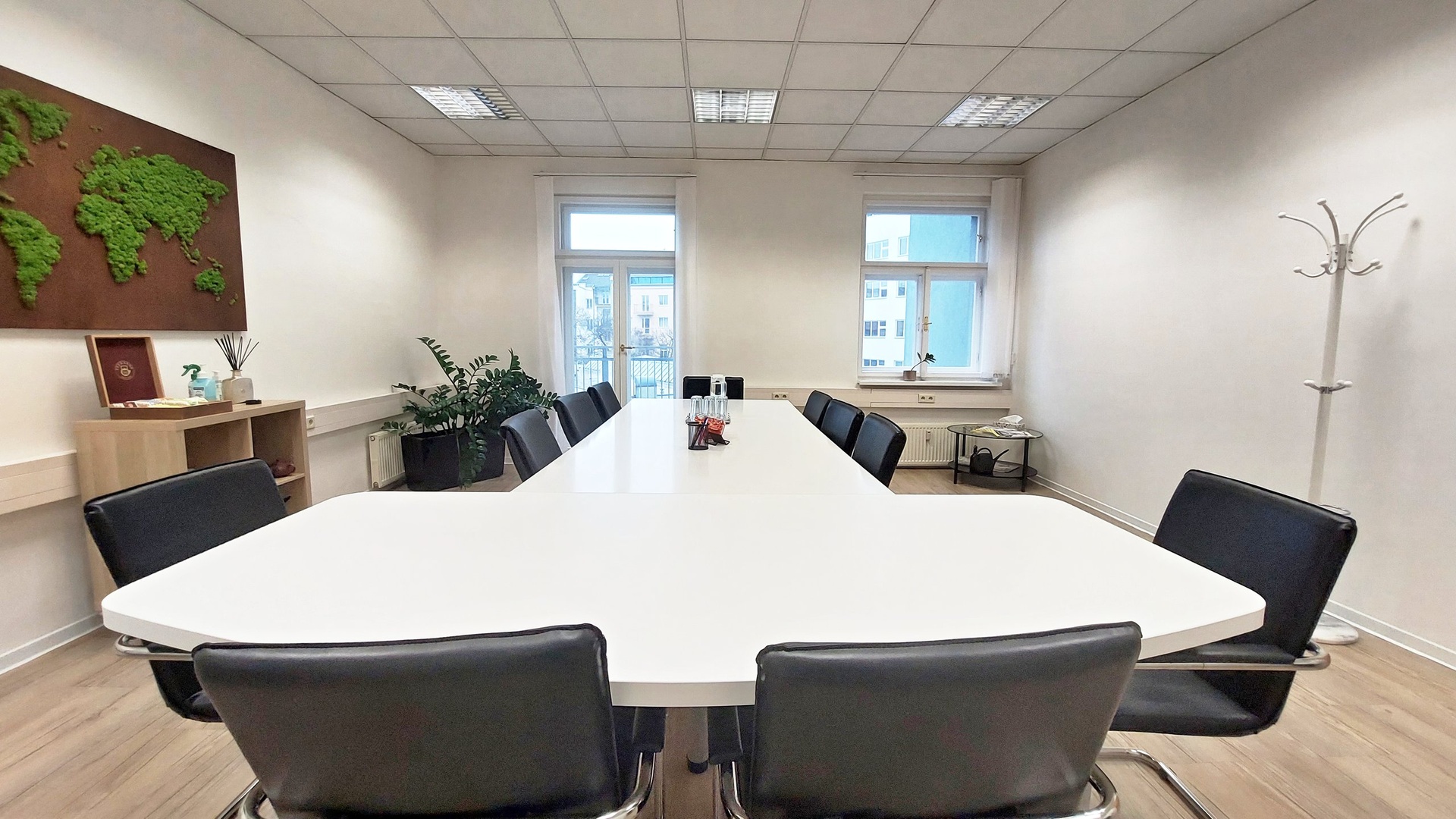 Pronájem kanceláře, 234m² - Praha - Vinohrady