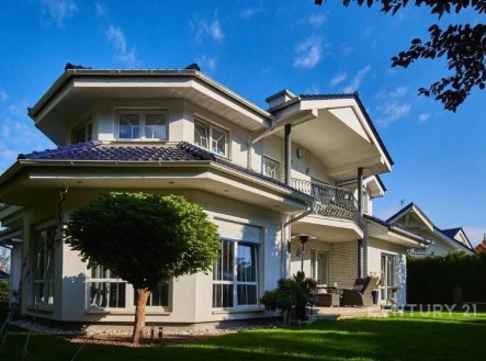 Prodej domu/vily, 358 m² obrázek