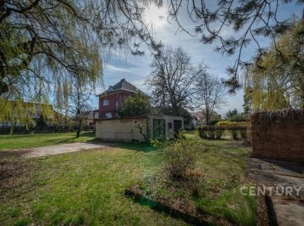 . | Prodej - pozemek pro bydlení, 877 m²
