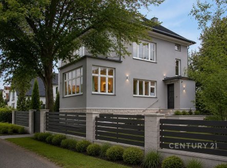 Prodej domu/vily, 296 m²