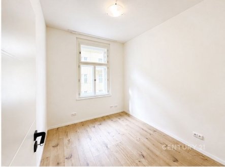 Pronájem bytu, 2+kk, 30 m²