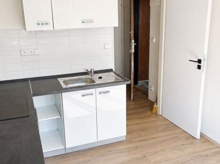 Pronájem bytu, 2+kk, 40 m²