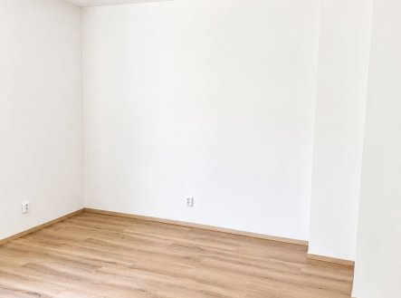 Pronájem bytu, 2+kk, 40 m²